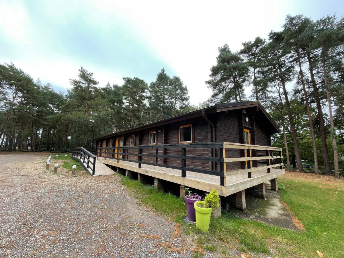 Villa Avon Tyrrell Outdoor Activity Centre Bransgore Exterior foto